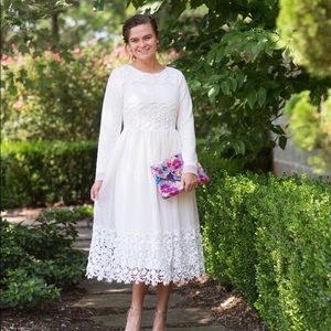 TUILERIES IN THE SUMMER DRESS